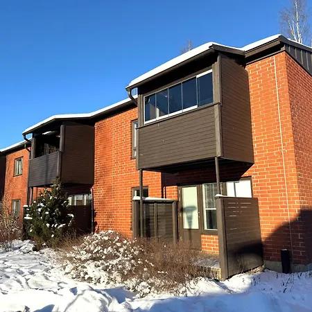 Only 9 Mins From The Airport 74,5 M2 With Free Parking & Beds For 7 * Helsinki