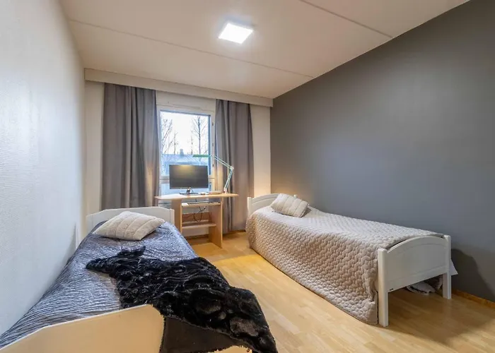 شقة Only 9 Mins From The Airport 74,5 M2 With Free Parking & Beds For 7 *